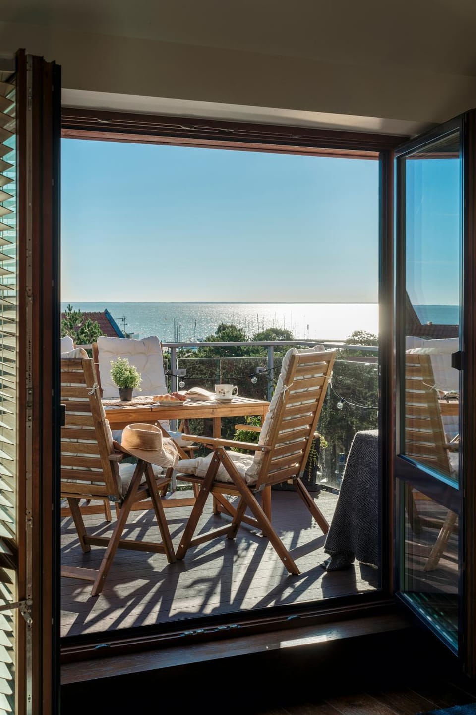 Balcony/Terrace, Lake view