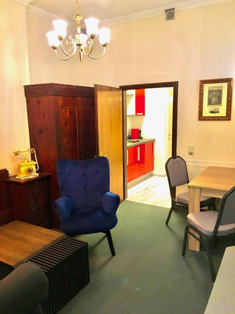 Living room, Dining area