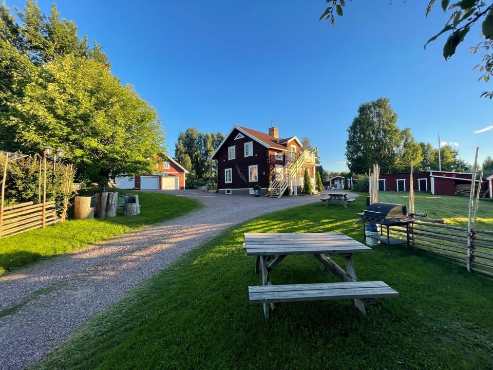 Prinsgården B&B rum stugor Bed and Breakfast in Sweden