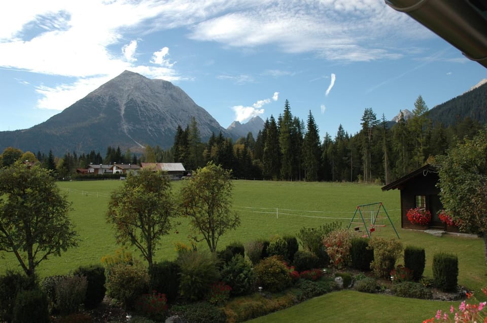 Summer, BBQ facilities, Garden, Balcony/Terrace, Garden view, Garden view, Mountain view