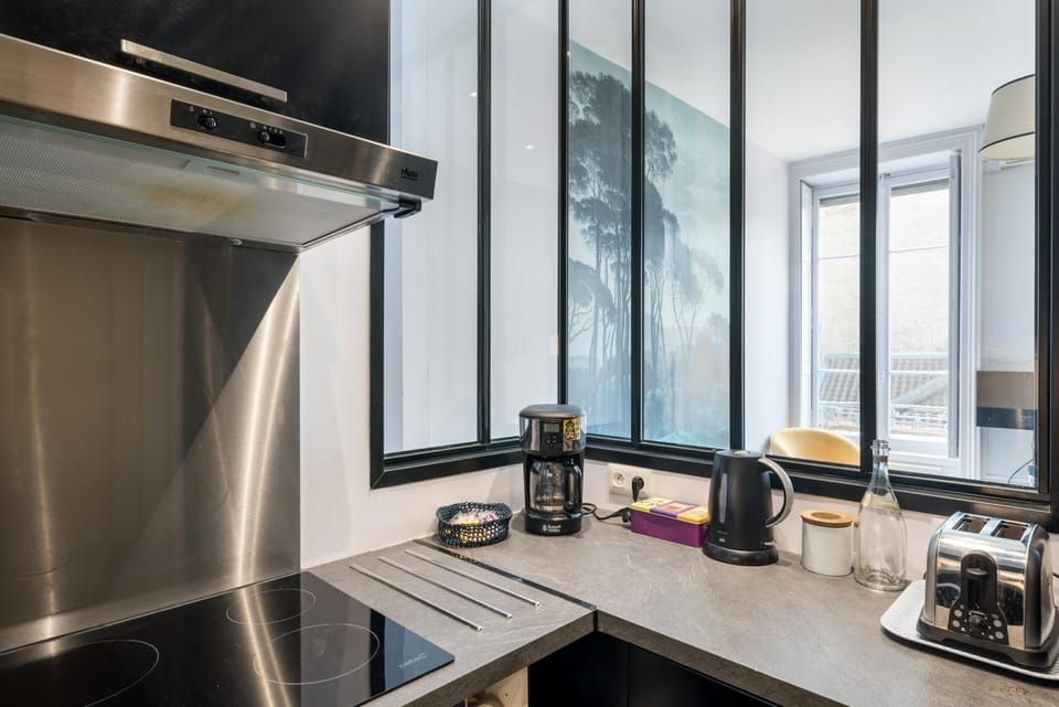 Coffee/tea facilities, Kitchen or kitchenette