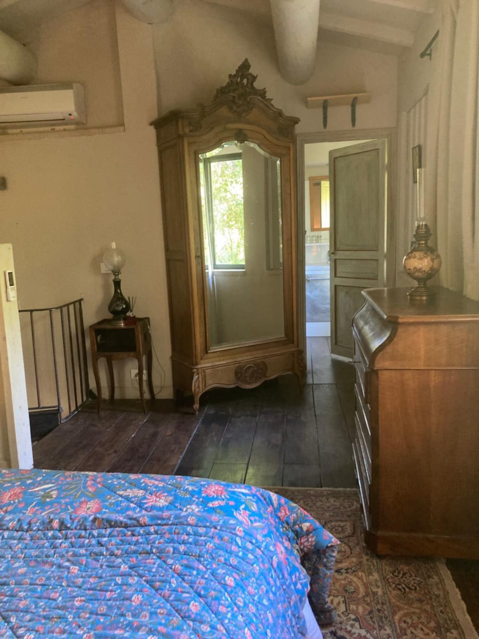 Campagne Baudeloup Bed and Breakfast in L'Isle-sur-la-Sorgue