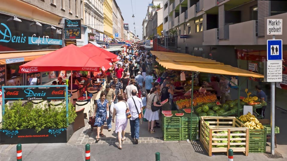 Nearby landmark, Neighbourhood, Shopping Area