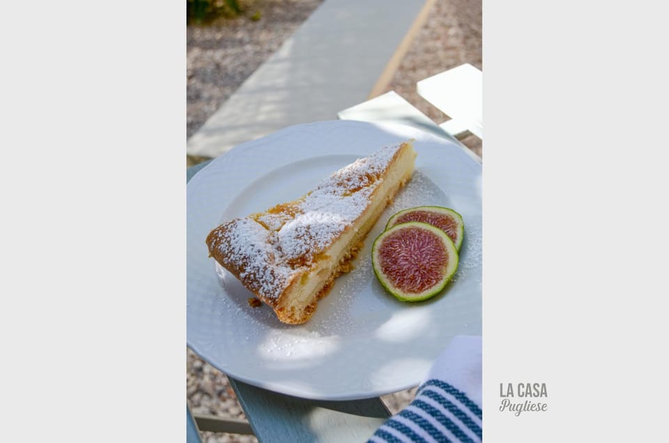 Food and drinks, Food, Breakfast, Continental breakfast, Italian breakfast