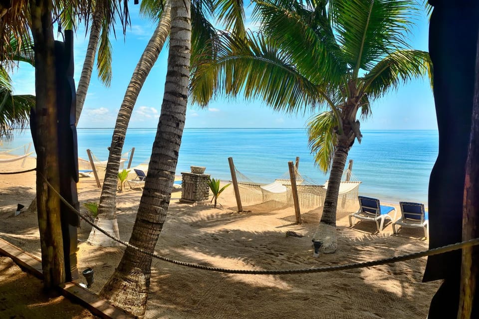 Dining area, Beach