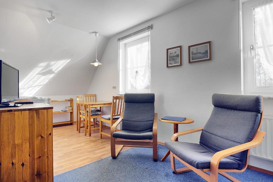Waldesruh - App 1 Apartment in Zingst