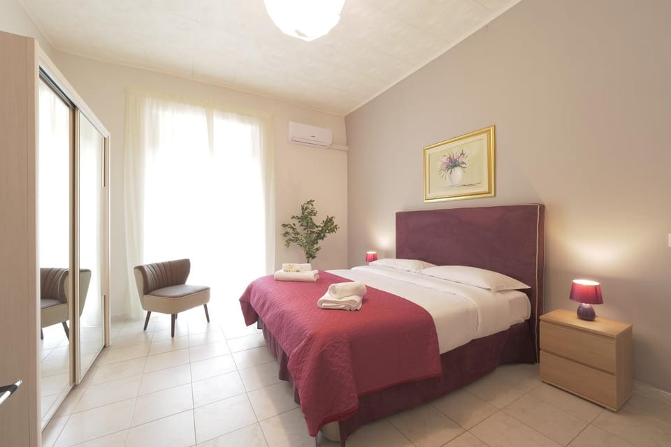 Bed, Other