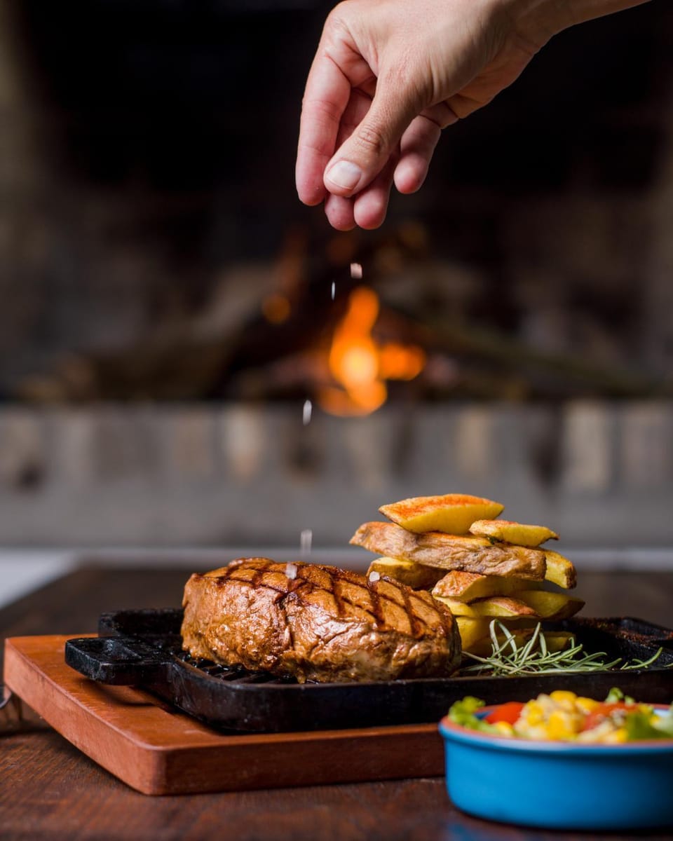 Restaurant/places to eat, Food and drinks, Food, Meals