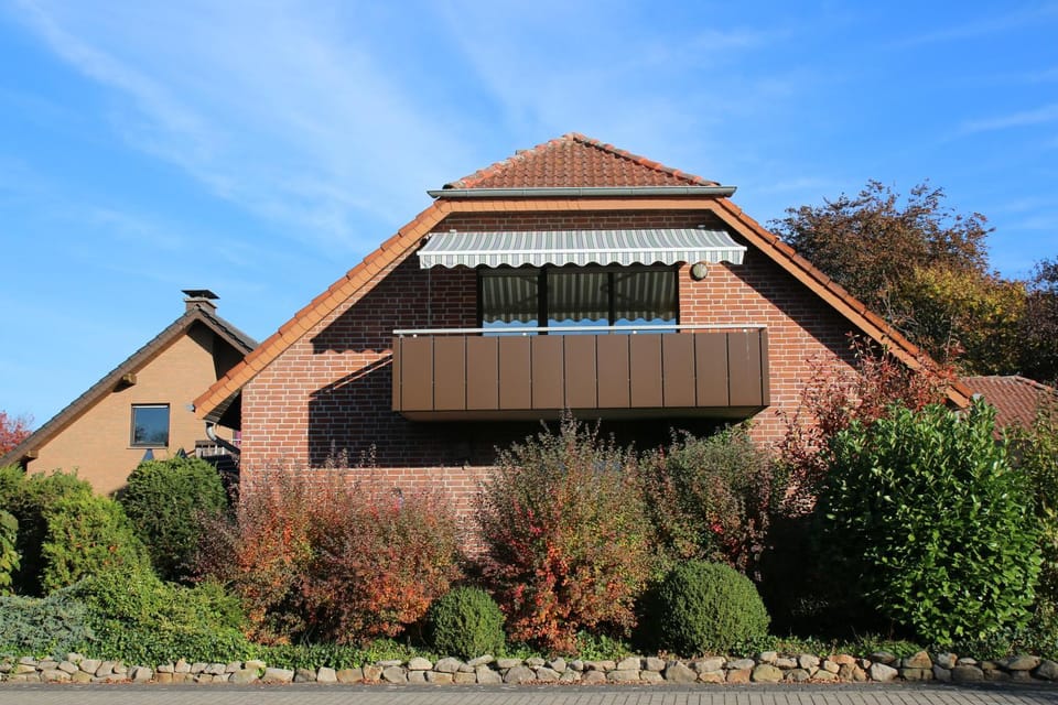 Property building, Spring