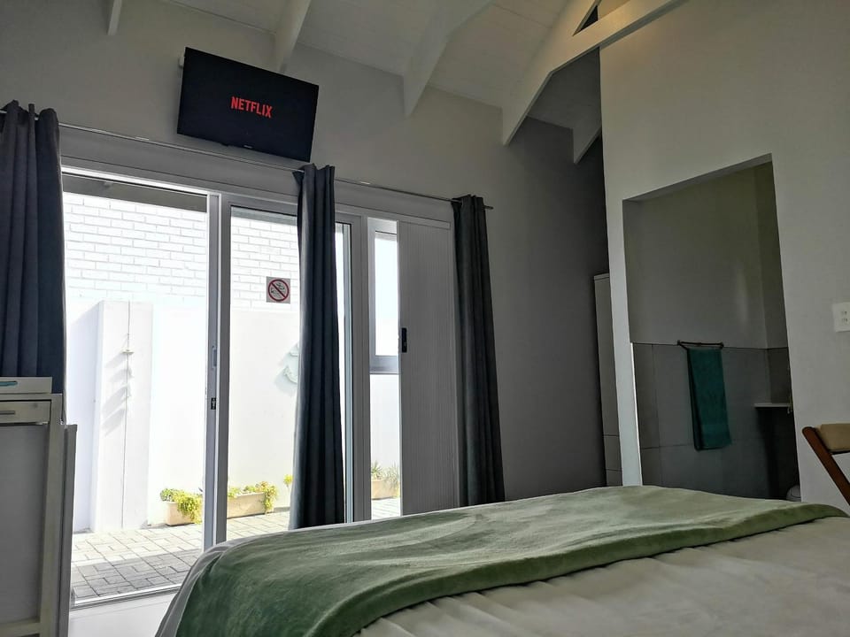TV and multimedia, Bedroom