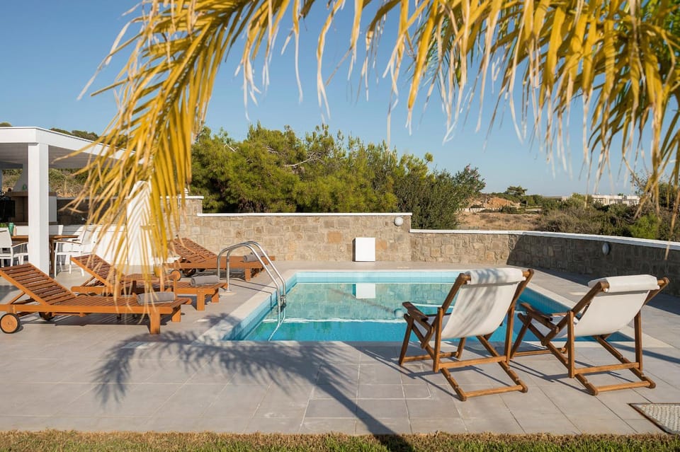 Patio, Garden, Swimming pool