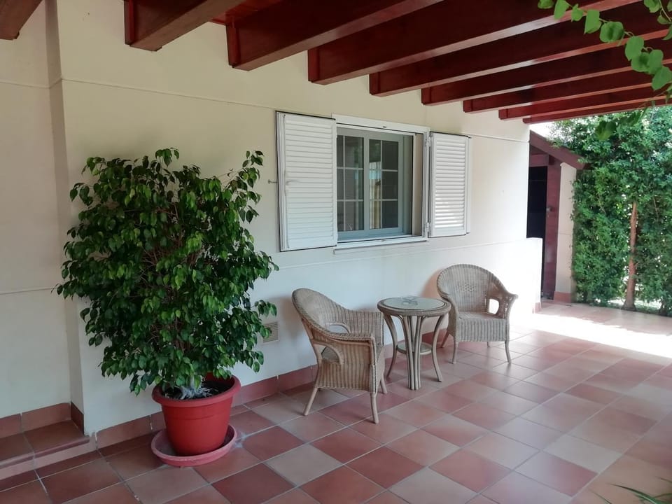 CHALET EXCLUSIVO COSTA BALLENA Villa in Bajo Guadalquivir