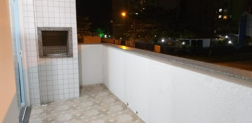 Balcony/Terrace, Street view