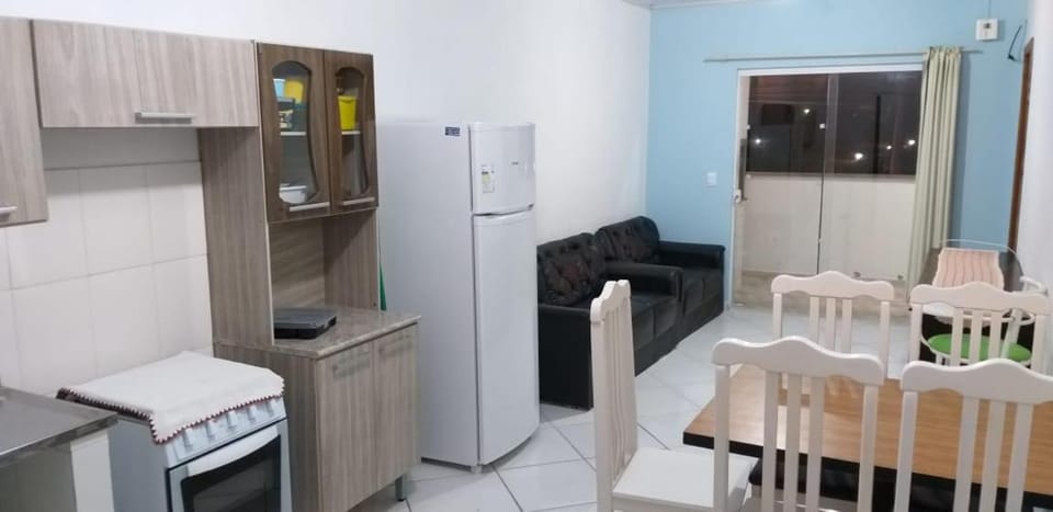casa praia guaratuba Apartment hotel in Guaratuba
