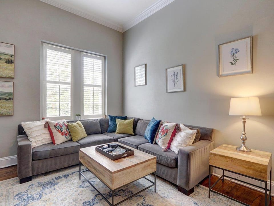 Charmed on Liberty Apartment in Savannah
