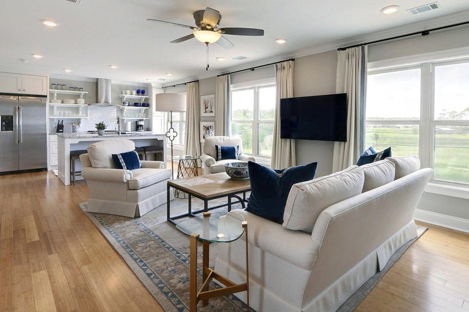 Marshlight - Sunset Residence Apartment in Tybee Island