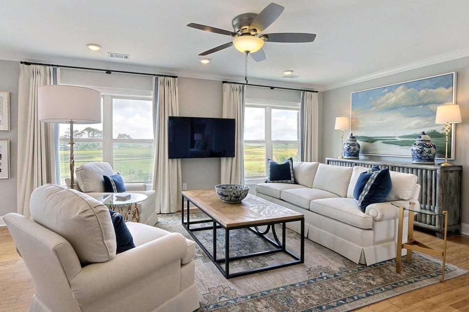 Marshlight - Sunset Residence Apartment in Tybee Island