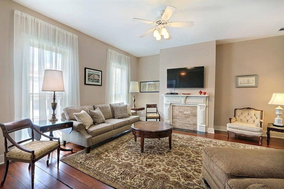 Change of Place Estate House in Savannah