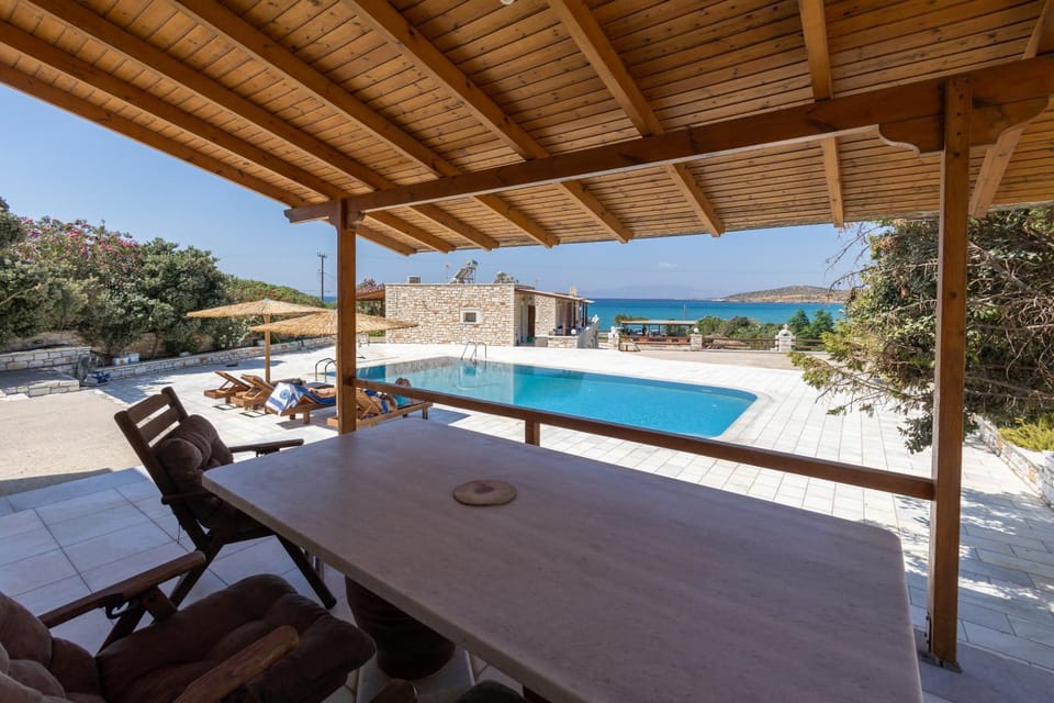 Balcony/Terrace, Dining area, Mountain view, Pool view, Sea view, Swimming pool, Swimming pool