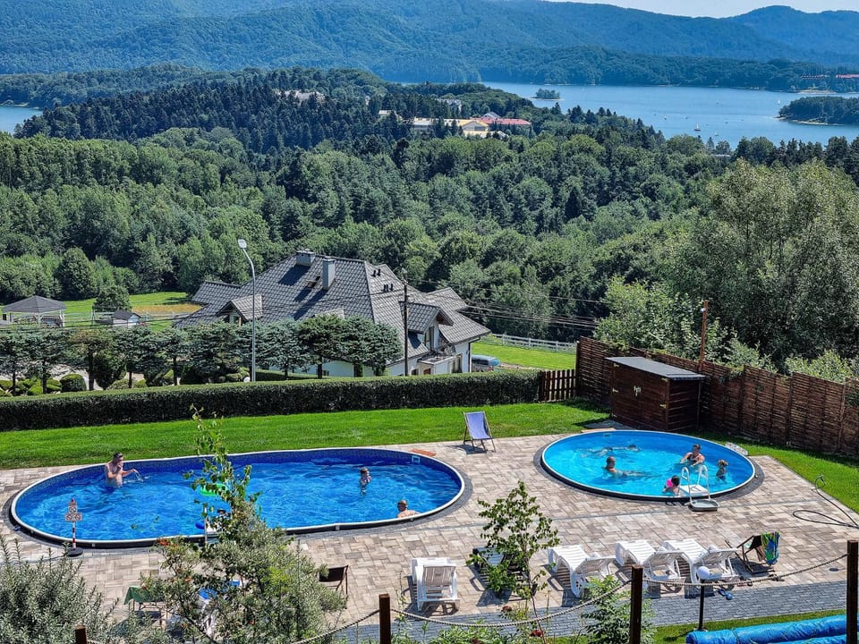 Lake view, Mountain view, Pool view, Swimming pool, sunbed