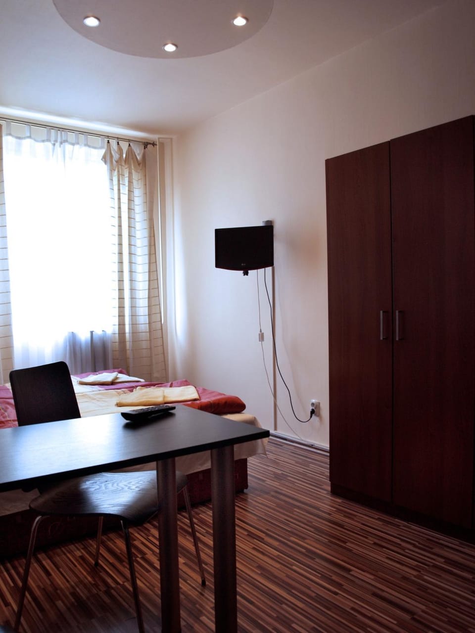 Bed, TV and multimedia
