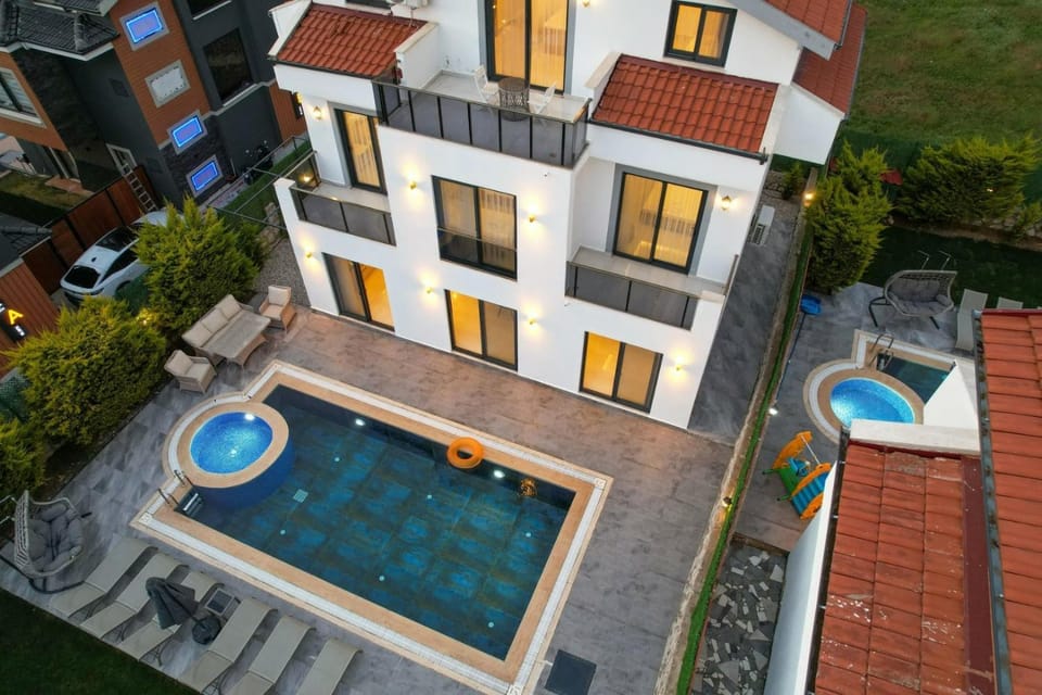 ATLANTİS- 4 Bedroom Holiday Villa in Hisaronu Villa in Ölüdeniz
