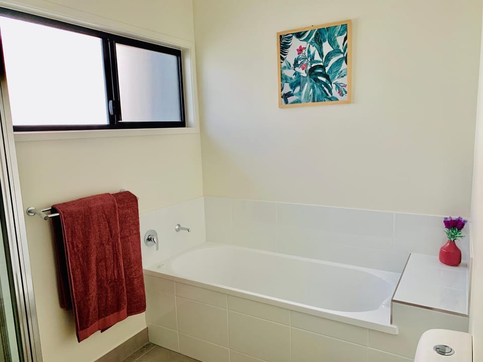 Shower, Toilet, Bathroom, Family