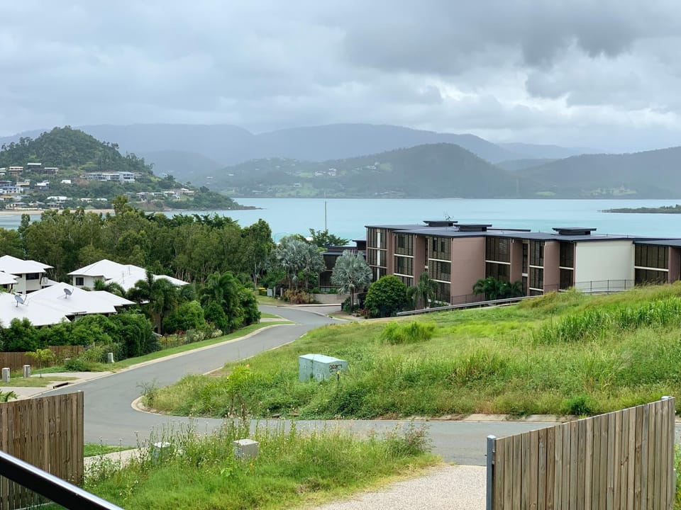 Neighbourhood, Natural landscape, Balcony/Terrace, Autumn, Mountain view, Sea view