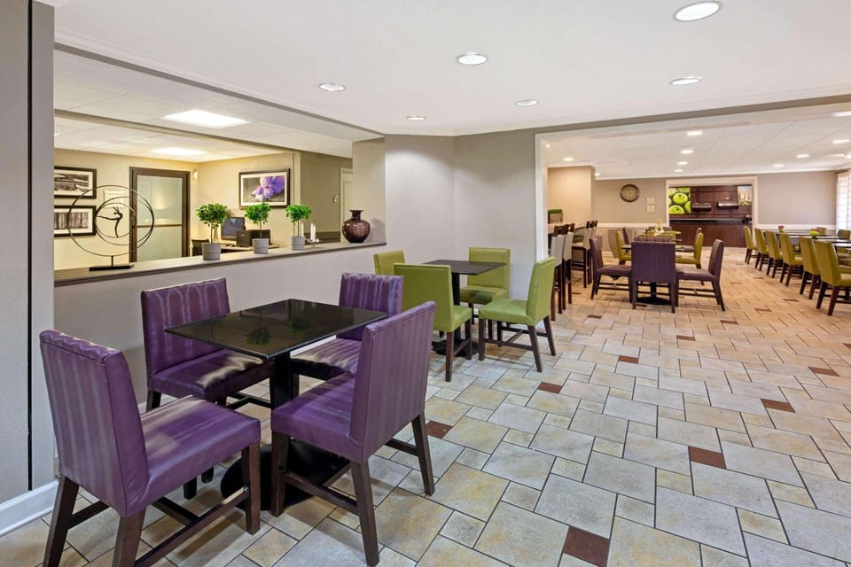 Lobby or reception, On site