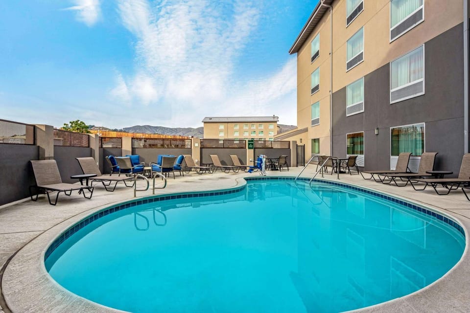 Pool view