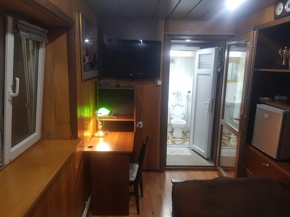 Guest House Tikhiy Dvorik Bed and Breakfast in Baku