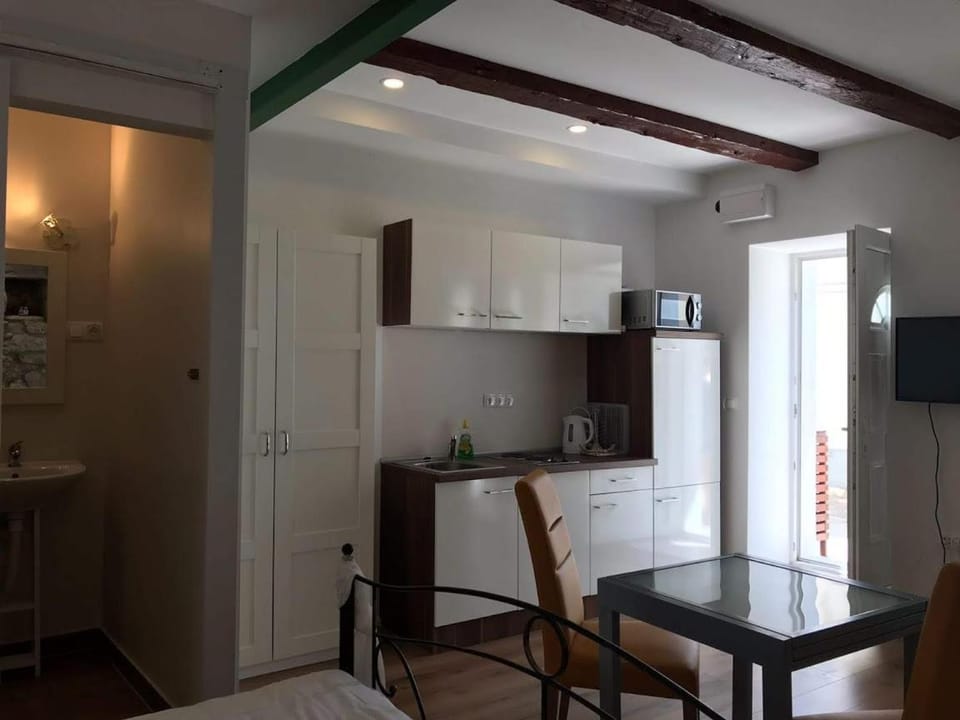 Amerikon Apartment in Bol