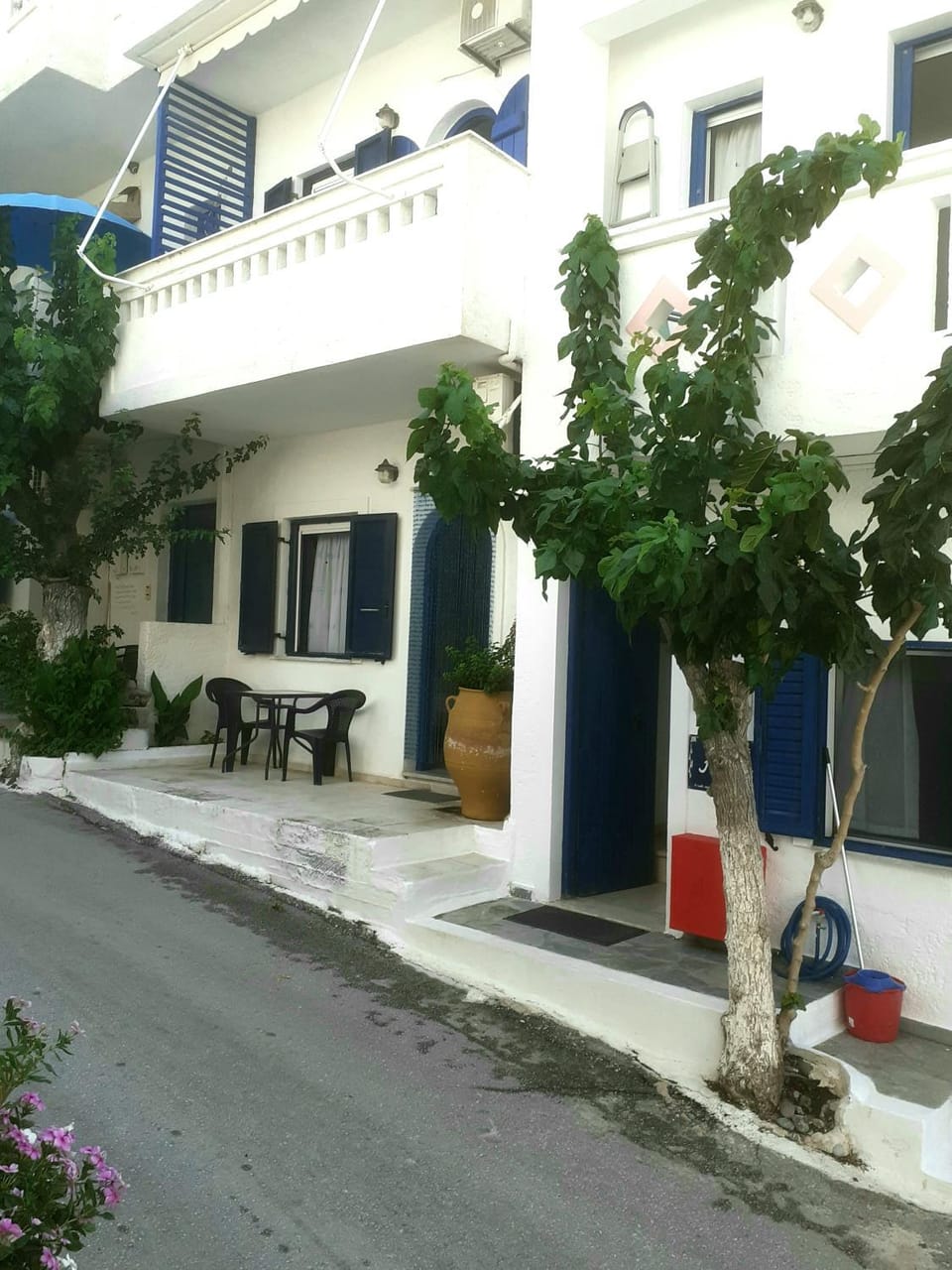Property building, Street view
