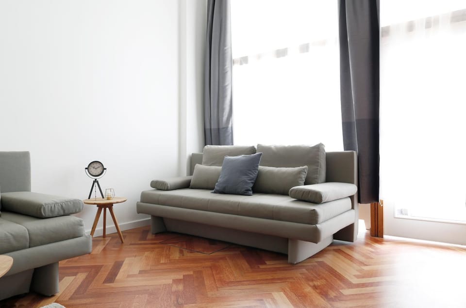 KATZ by ROCKCHAIR Apartments l SUPERHOST Status l 3 Bedrooms Boxspringbeds 2 Bathrooms in City Center - Cozy Family & Business Flair welcomes you! Apartment in Berlin