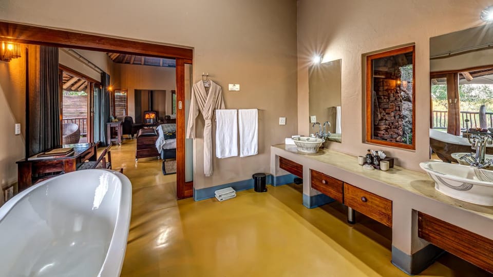 Etali Safari Lodge Hotel in North West, South Africa