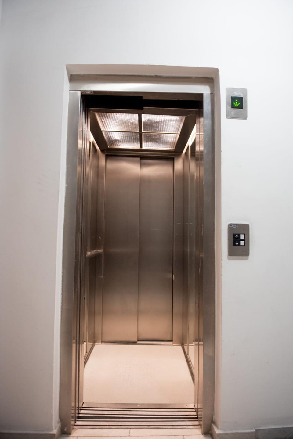 Violet #colony_White_Tower Apartment in Thessaloniki