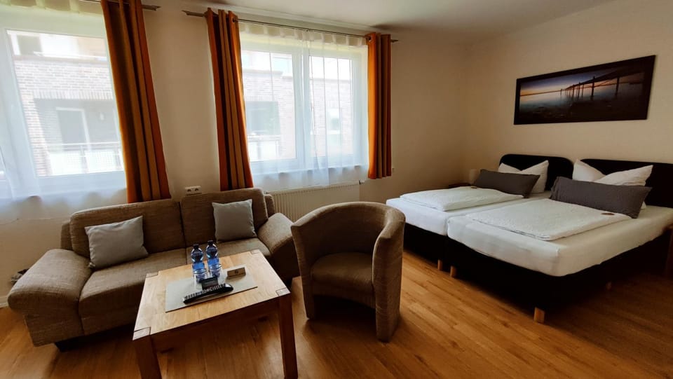 Pension Glückstadt Bed and Breakfast in Schleswig-Holstein