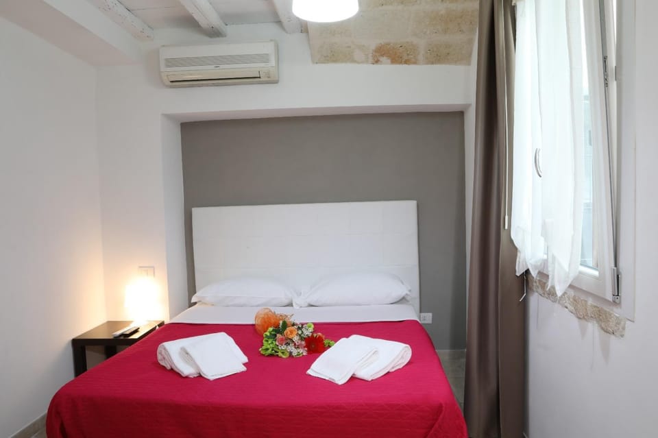 DIMORA AMALFITANA Bed and Breakfast in Apulia