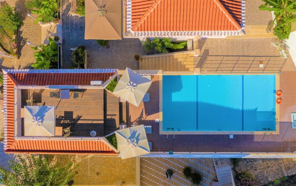 Property building, Day, Bird's eye view, Swimming pool