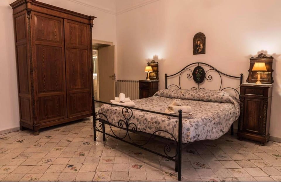 Appartamento Palazzo Pace al Cassaro Apartment in Palermo