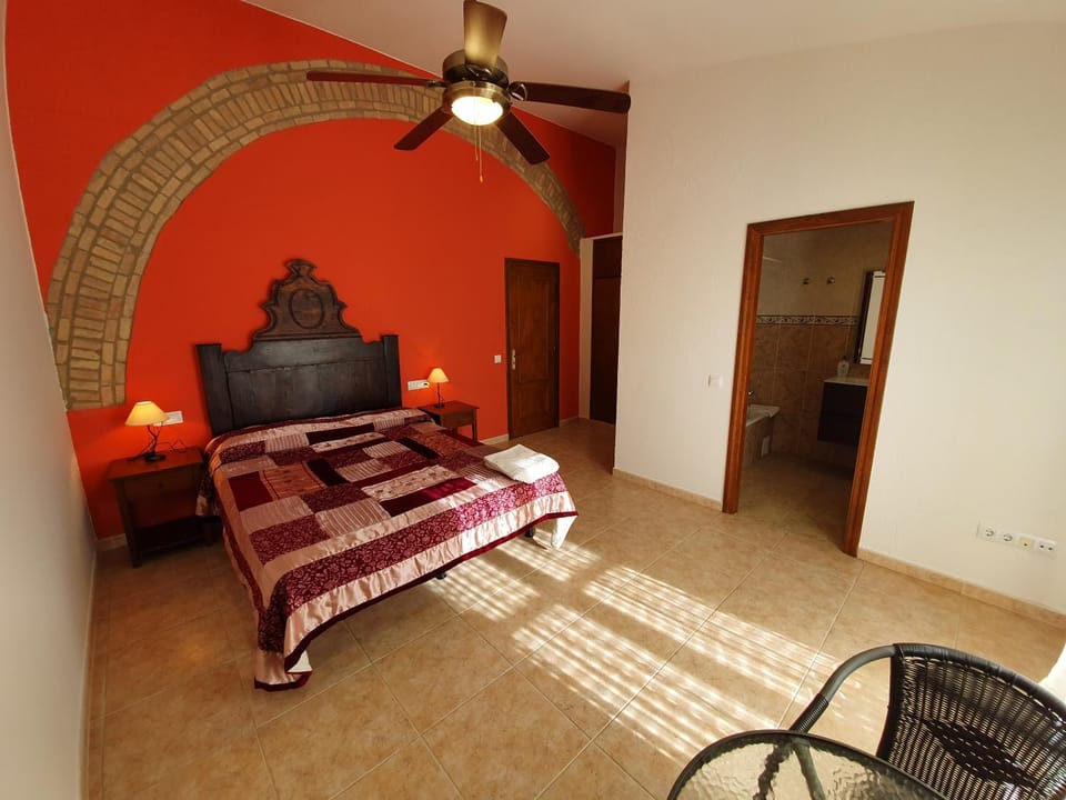 TV and multimedia, Balcony/Terrace, Bedroom, air conditioner