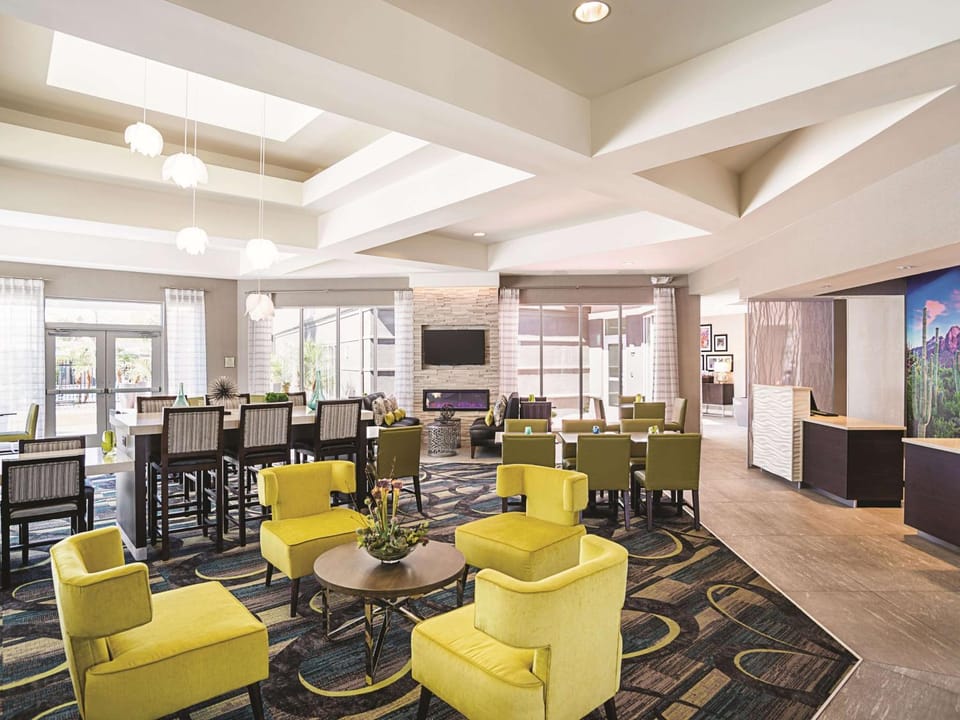 Lobby or reception, On site