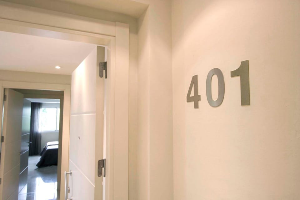 Appt 401-3-Bed-Heaven Beach-Paseo-All year heated pool-Free Bikes Apartment in Costa del Sol