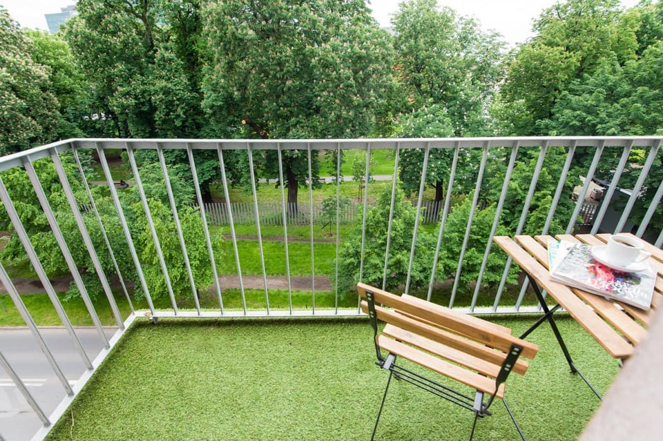Balcony/Terrace, Garden view