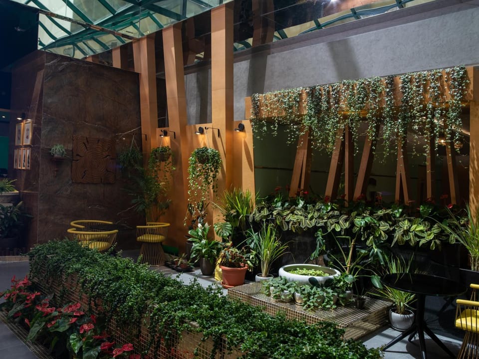 Restaurant/places to eat, Garden