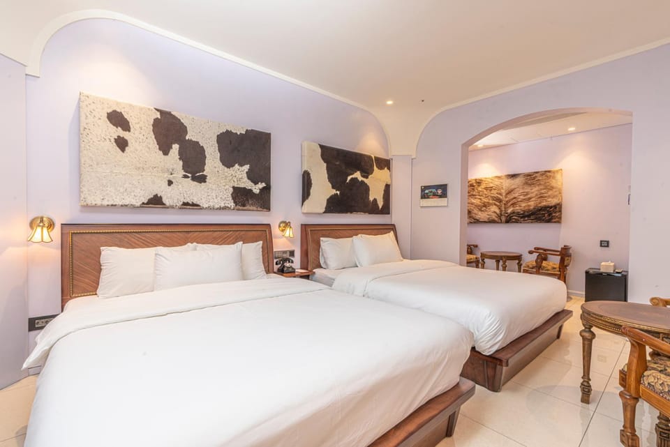 Bed, Photo of the whole room