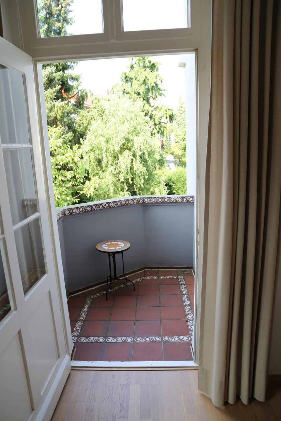 Balcony/Terrace, Garden view