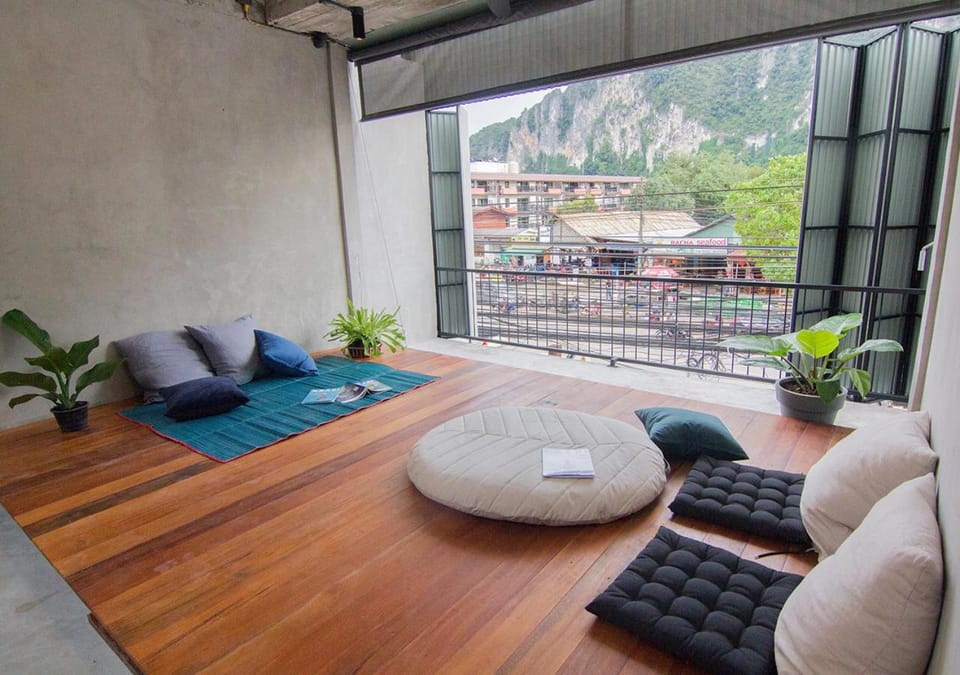 Balcony/Terrace, Living room