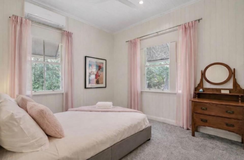 Addisons Baroon A Rainforest Retreat with Heated Plunge pool House in Montville