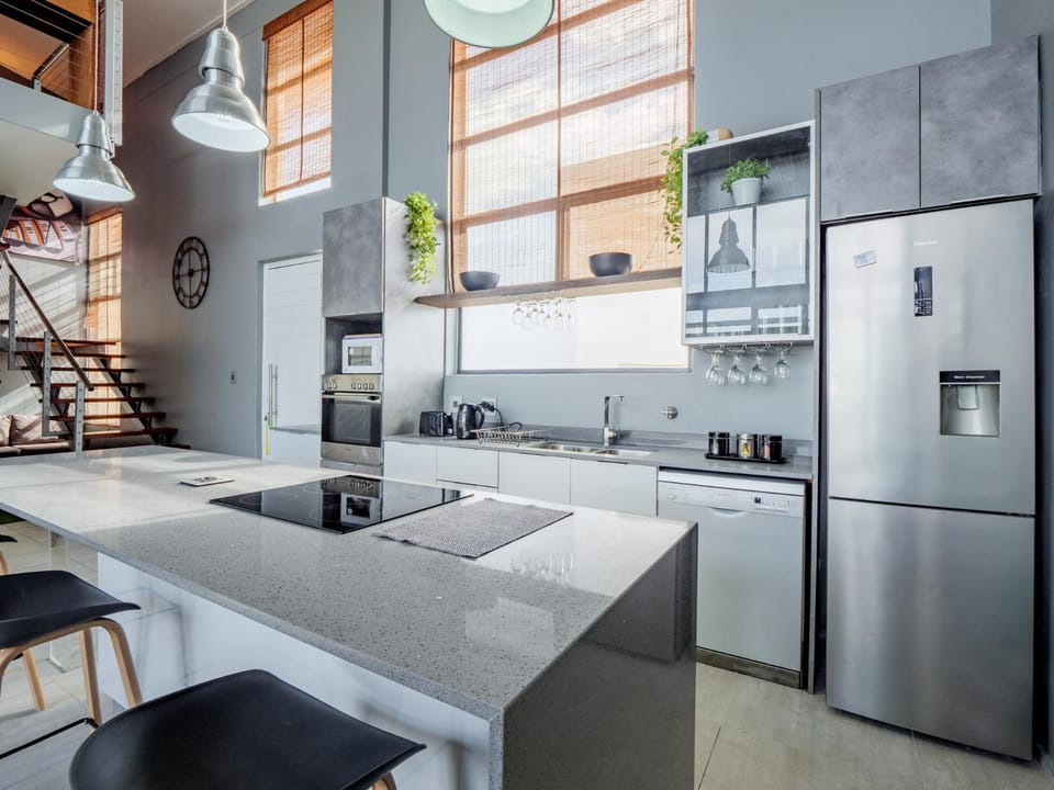 Point Bay - Super Stylish for Less Apartment in Durban